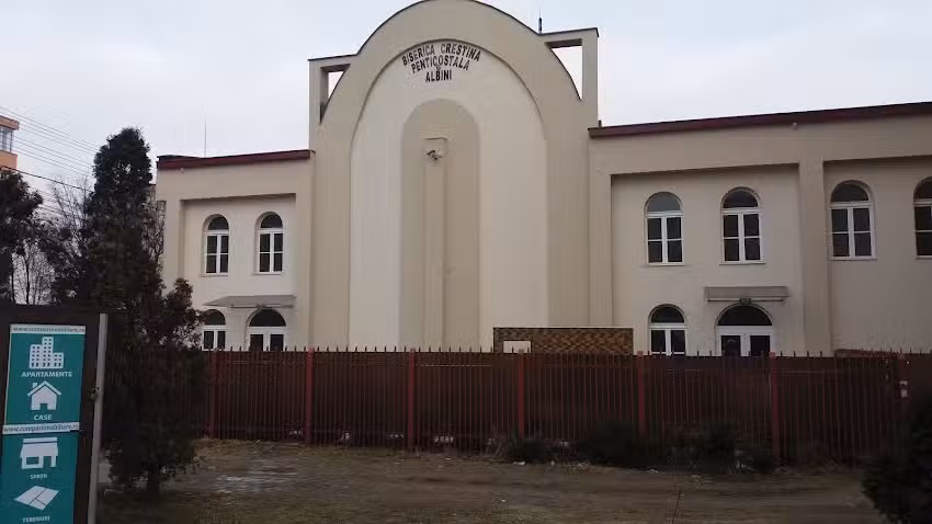 Biserica Penticostală Albini