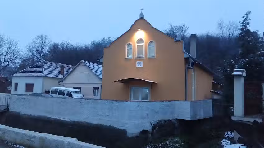 Biserica Penticostală Apa Vie