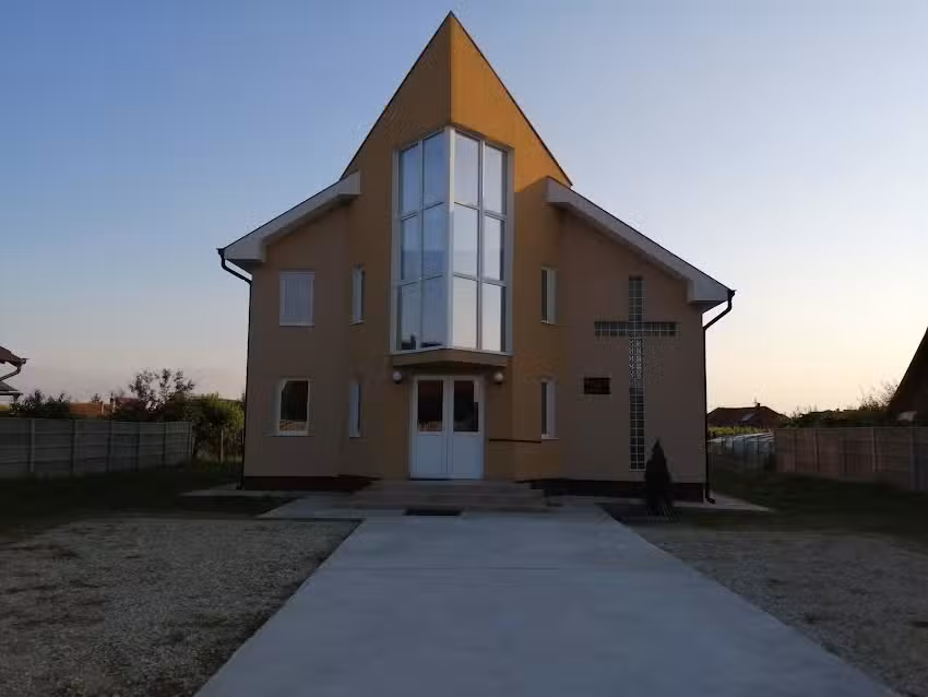 Biserica Penticostala Apostolica Girisul De Cris