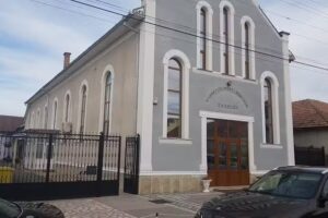 Biserica Penticostală Emanuel Sebiș