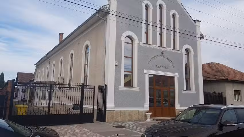 Biserica Penticostală Emanuel Sebiș
