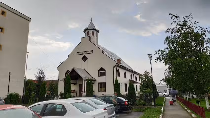 Biserica Penticostala Sfanta Treime Mioveni