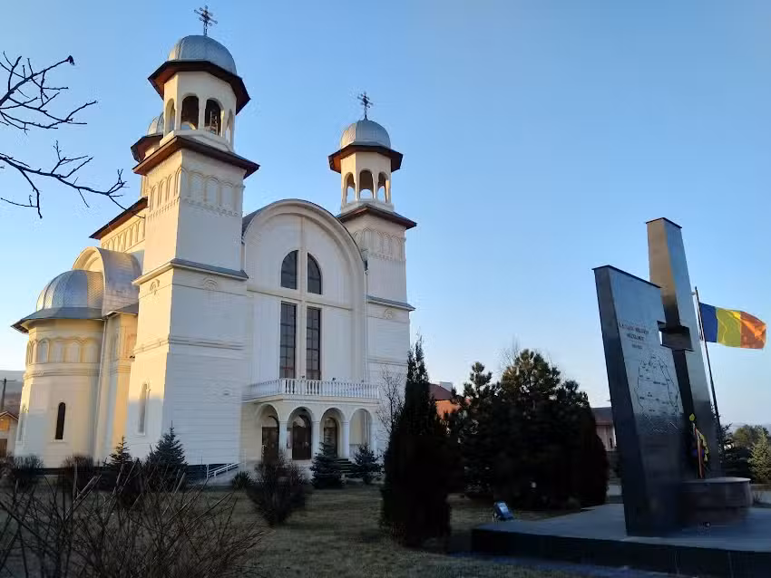 Biserica Pogor&acirc;rea Sf&acirc;ntului Duh