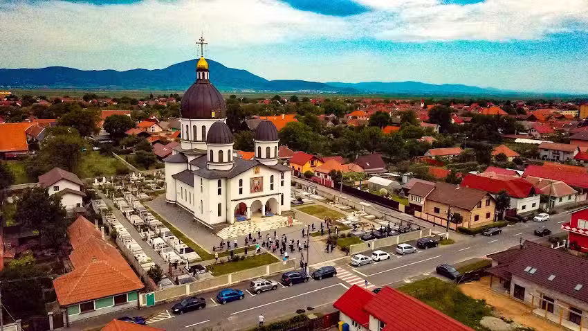 Biserica Pogor&acirc;rea Sf&acirc;ntului Duh