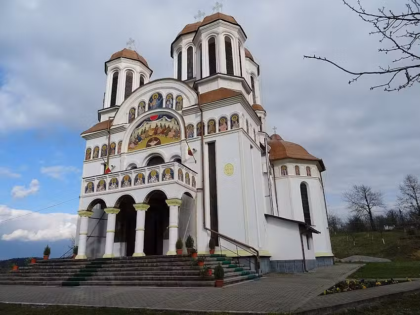 Biserica Pogor&acirc;rea Sf&acirc;ntului Duh