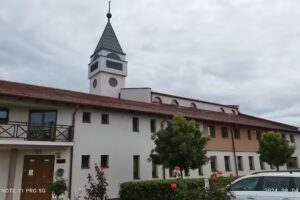 Biserică reformată Carei Oraș Grădină, grădiniță și Centrul Calvin