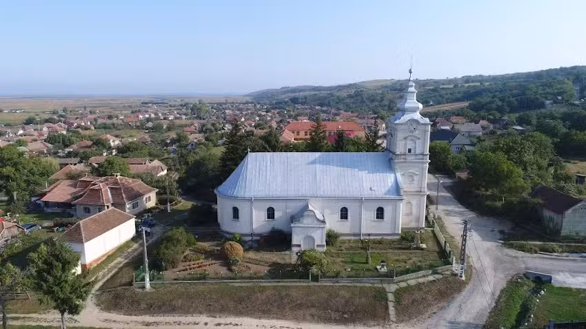 Biserica reformată maghiară din Dobra
