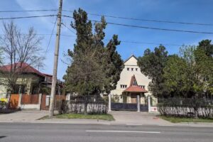 Biserica Romano-Catolică D&acirc;mbu Rotund