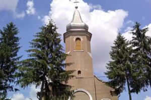 Biserica romano-catolica Fegernic