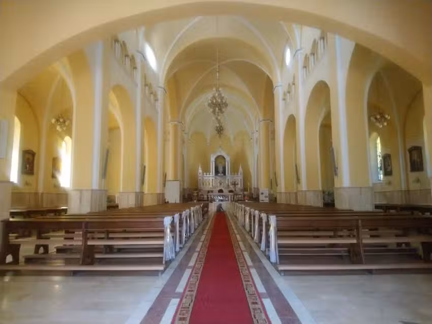 Biserica ROMANO CATOLICA Halaucesti