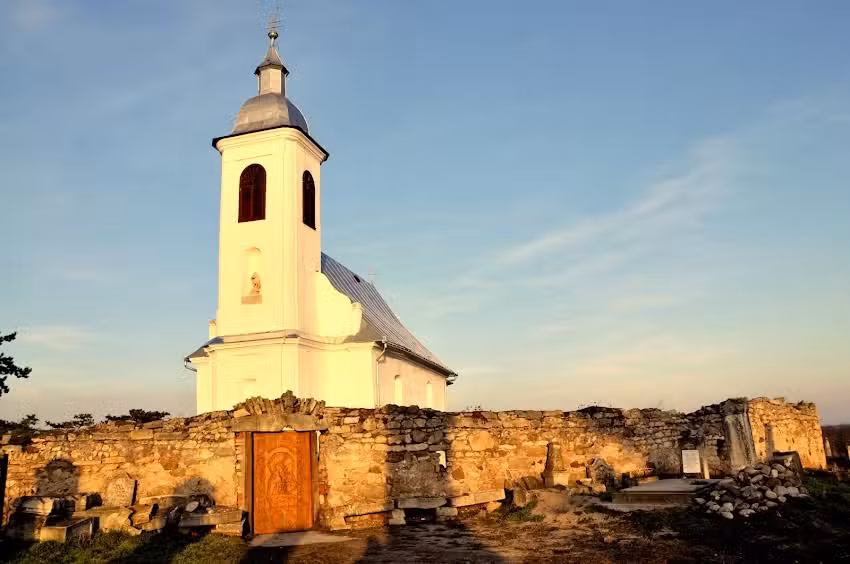 Biserica Romano-Catolică &bdquo;Sf. Emilia&rdquo;