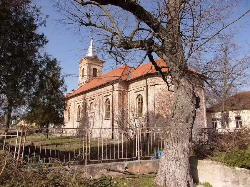 Biserica Romano-Catolică &bdquo;Sf. Fec. Maria, Regina Rozariului&rdquo;