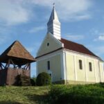 Biserica Romano-Catolică Sf&acirc;nta Treime