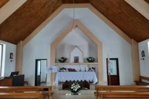 Biserica romano catolică Sfinții Ioachim și Ana Strugari