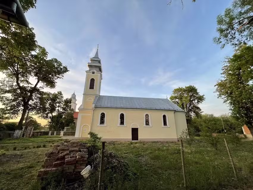 Biserica S&acirc;rbească