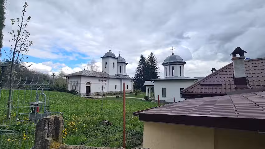 Biserica Schei