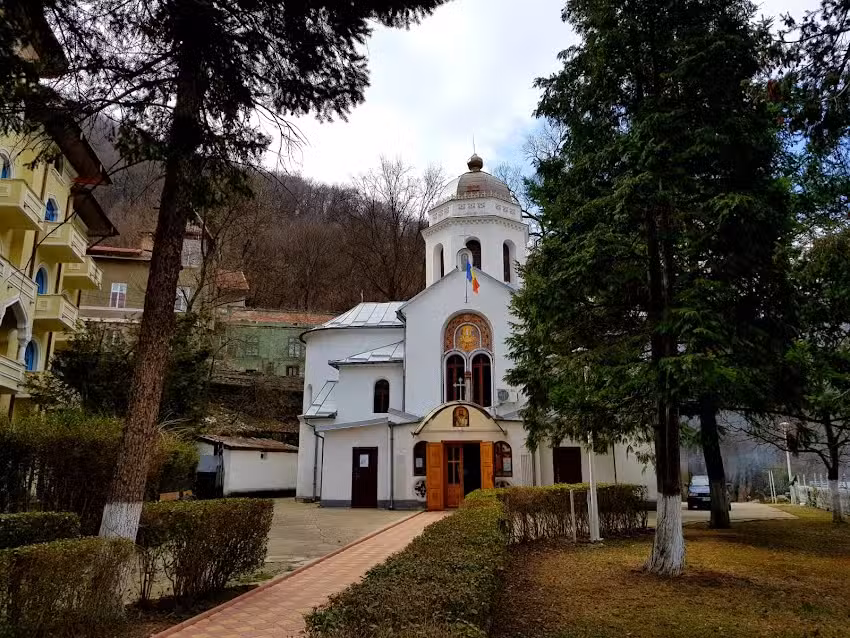 Biserica Schimbarea la Față