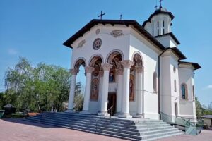 Biserica Sf.Antonie Maicaneasa