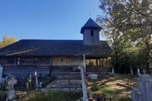 Biserica &bdquo;Sf. Arhangheli&rdquo; &ndash; Şerbeşti