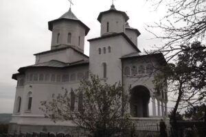 Biserica &bdquo;Sf. Cuv. Parascheva&rdquo; Gornet