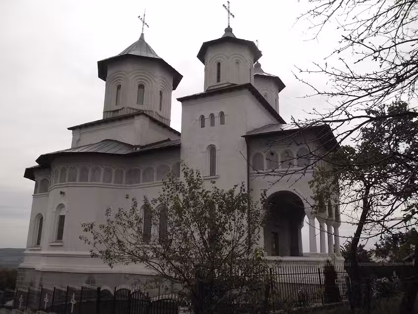 Biserica &bdquo;Sf. Cuv. Parascheva&rdquo; Gornet