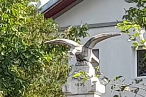 Biserica &bdquo;Sf. &Icirc;mpărați Constantin și Elena&rdquo;