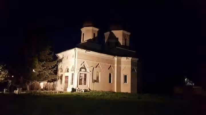 Biserica &bdquo;Sf. Ioan Botezătorul&rdquo;