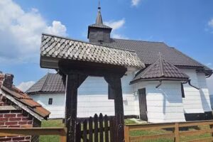 Biserica Sf Mucenic Gheorghe