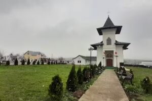 Biserica Sf Nicolaie Balusesti