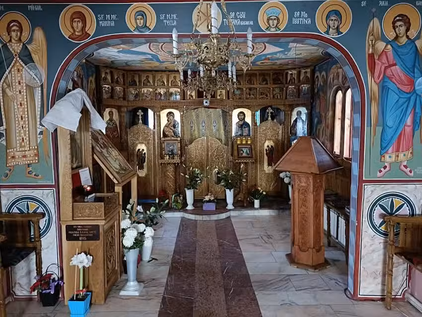 Biserica Sf Stelian si Nicolae