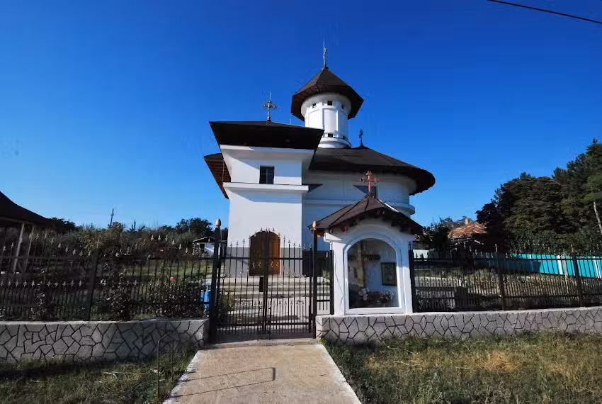 Biserica Sf. Voievozi