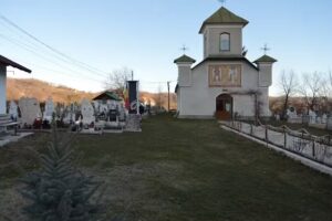 Biserica Sf. Voievozi Titerleşti