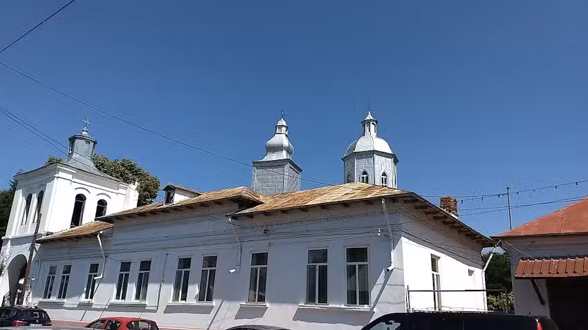 Biserica Sf&acirc;nta Cuvioasă Parascheva