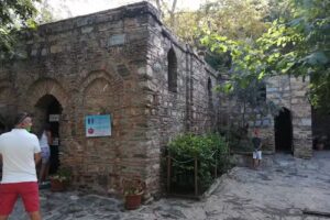 Biserica Sf&acirc;nta Fecioară Maria &Icirc;ndurerată