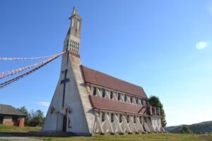 Biserica Sfânta Fecioară Maria Regina Rozariului