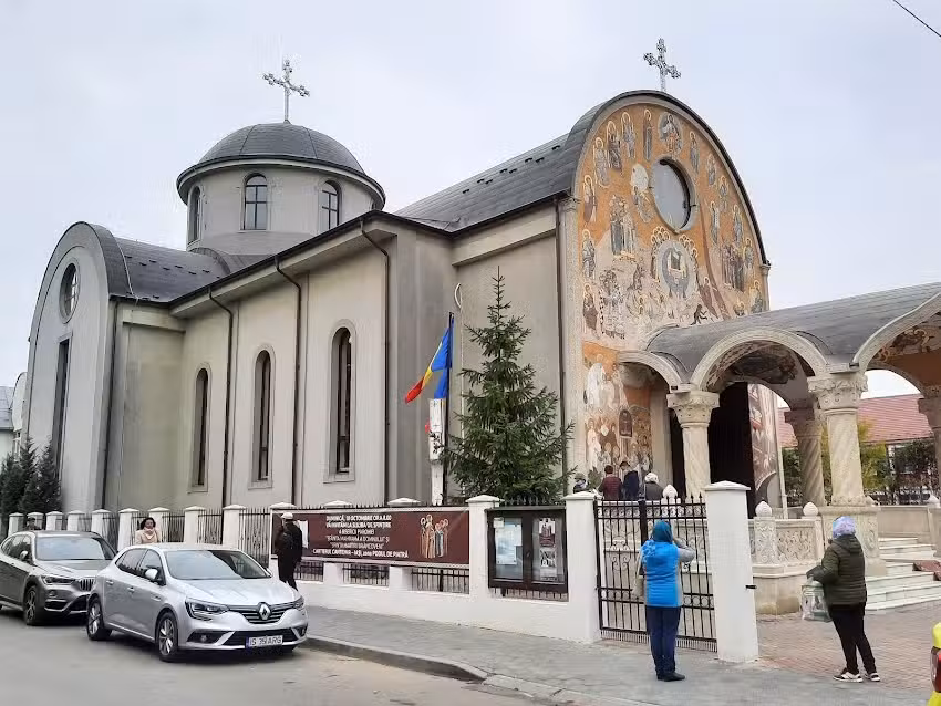 Biserica Sf&acirc;nta Mahramă a Domnului