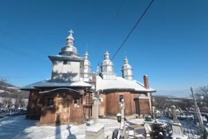 Biserica Sf&acirc;nta Mare Muceniță Varvara, Văratec