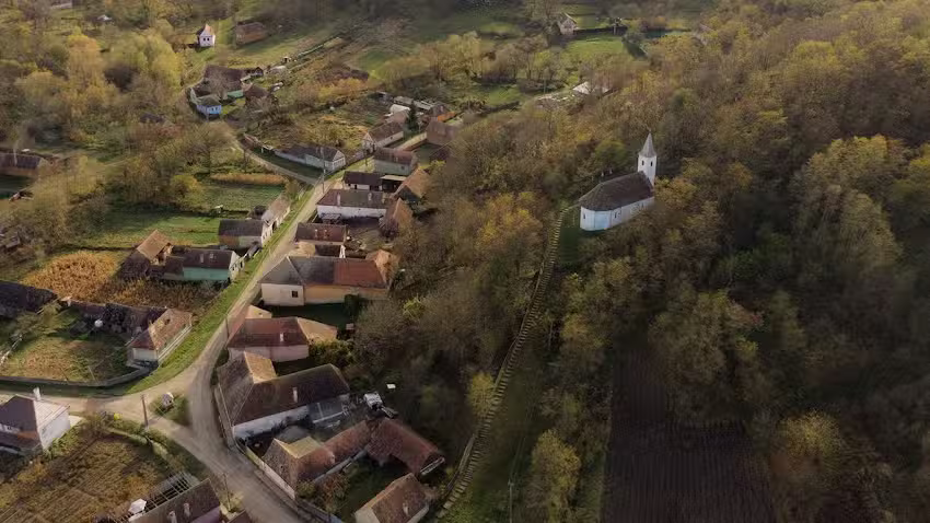 Biserica Sf&acirc;nta Paraschiva