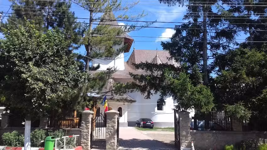 Biserica Sf&acirc;nta Pulheria