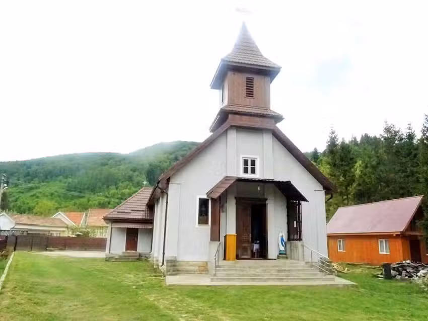 Biserica Sf&acirc;nta Tereza a Pruncului Isus