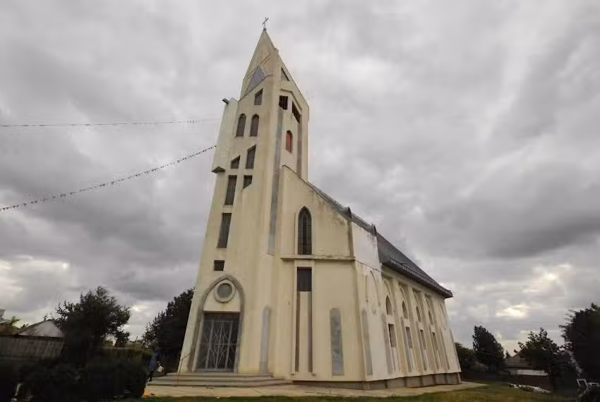 Biserica Sf&acirc;nta Tereza a Pruncului Isus