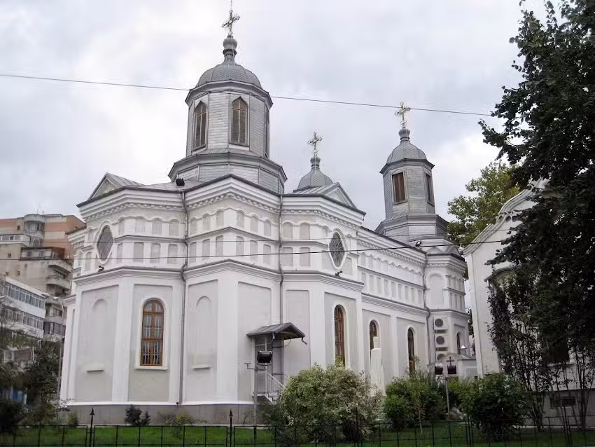 Biserica Sf&acirc;nta Treime