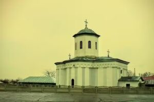 Biserica „Sfânta Treime”