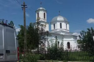 Biserica „Sfânta Treime”