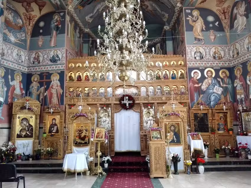 Biserica Sfanta Treime Dudesti