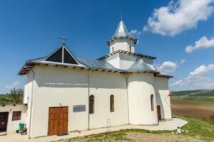 Biserica &bdquo;Sfanta Treime &rdquo; Telejna