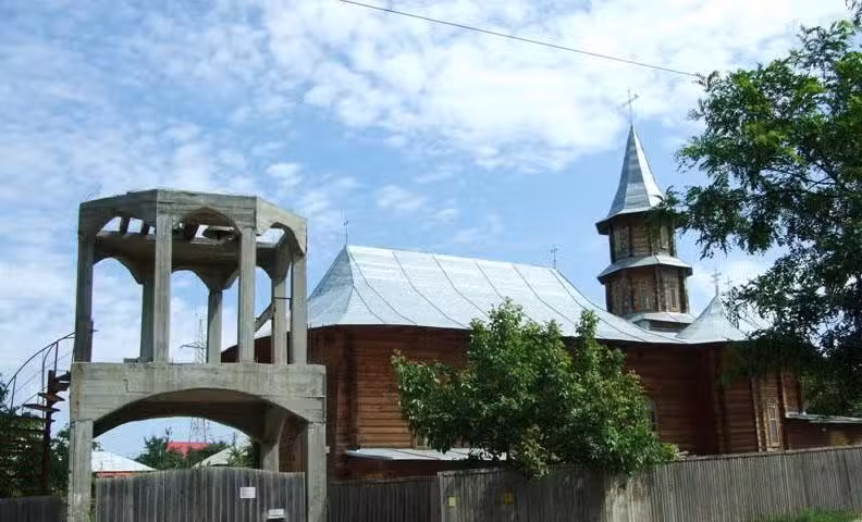 Biserica Sf&acirc;ntul Andrei