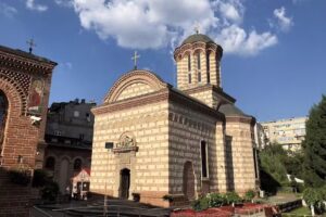 Biserica &bdquo;Sf&acirc;ntul Anton&rdquo;