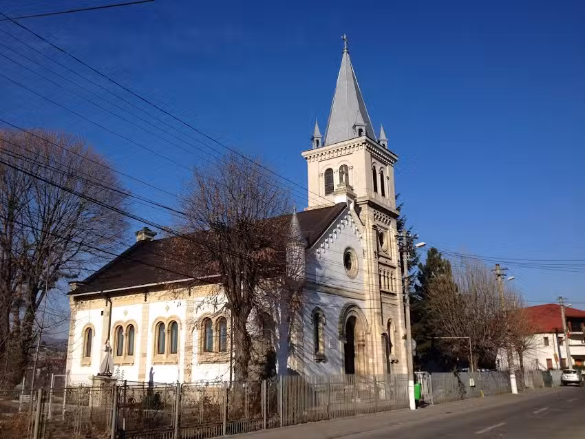Biserica Sf&acirc;ntul Anton de Padova
