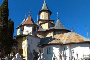 Biserica Sf&acirc;ntul Dimitrie Izvoratorul de Mir